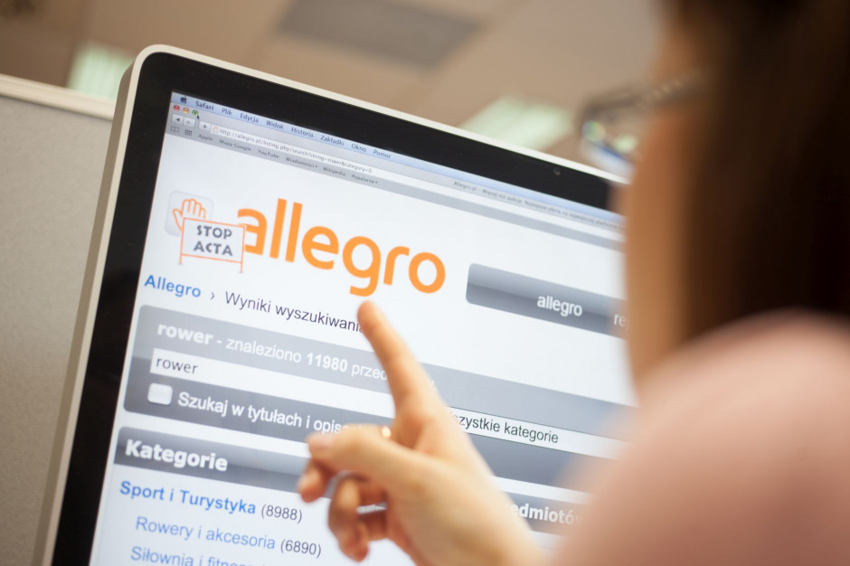 Allegro podpisało list intencyjny z polską spółką Modern - Expo na dostawę automatów paczkowych do odbioru i nadawania przesyłek. fot. PTWP Allegro znalazło dostawcę automatów paczkowych