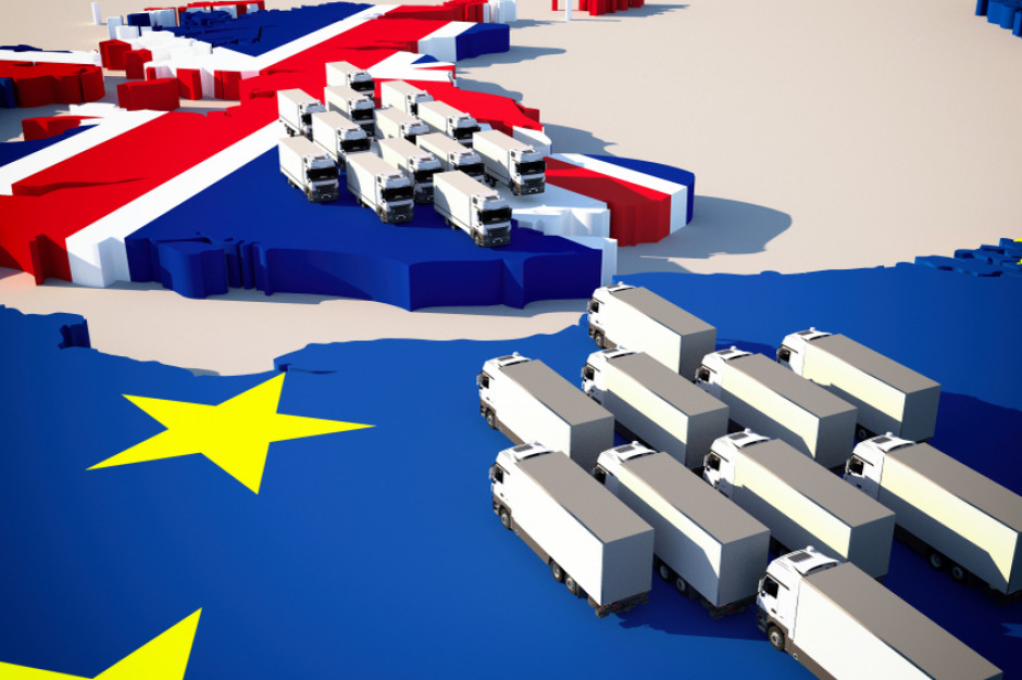 KE: Wielka Brytania opóźnia realizację umowy o brexicie, fot. shutterstock KE: Wielka Brytania opóźnia realizację umowy o brexicie