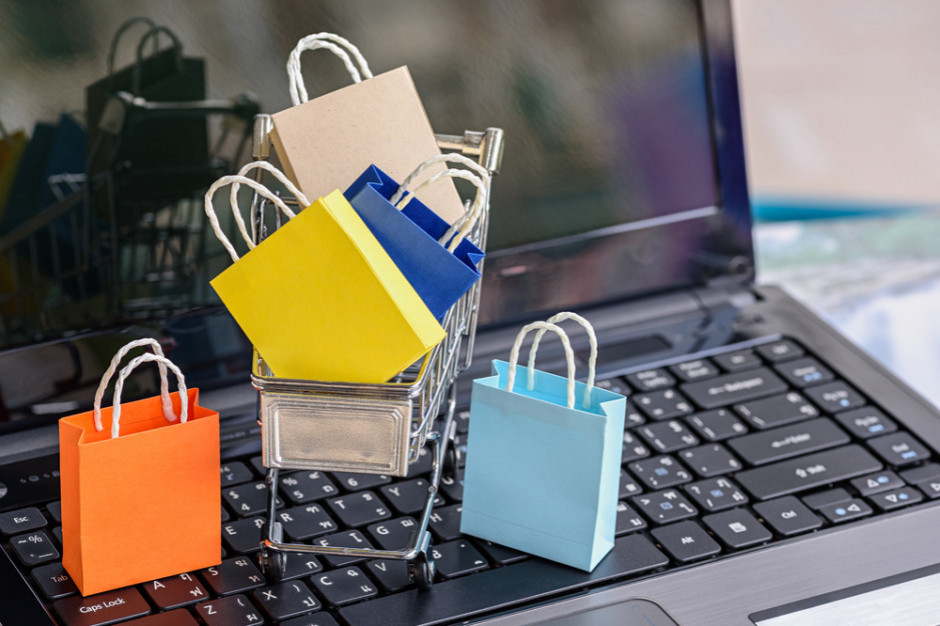 Po zamknięciu galerii handlowych sprzedaż w marcu ponownie spadnie/fot. shutterstock Po zamknięciu galerii handlowych sprzedaż znów spadnie