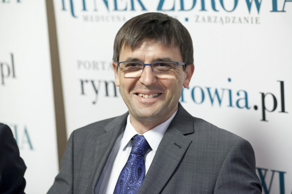 Dr hab. Ernest Kuchar / fot. PTWP Dr Kuchar zadowolony z zamknięcia marketów budowlanych