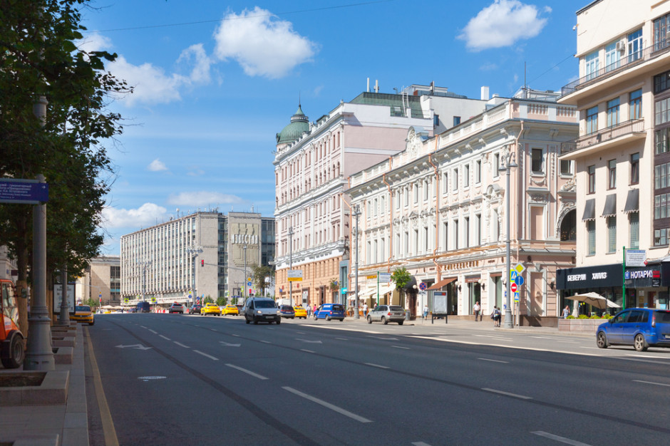 Delikatesy Jelisiejewskie znikają z mapy Moskwy po 120 latach. fot. shutterstock Rosja: Pandemia wbiła gwóźdź do trumny słynnego sklepu