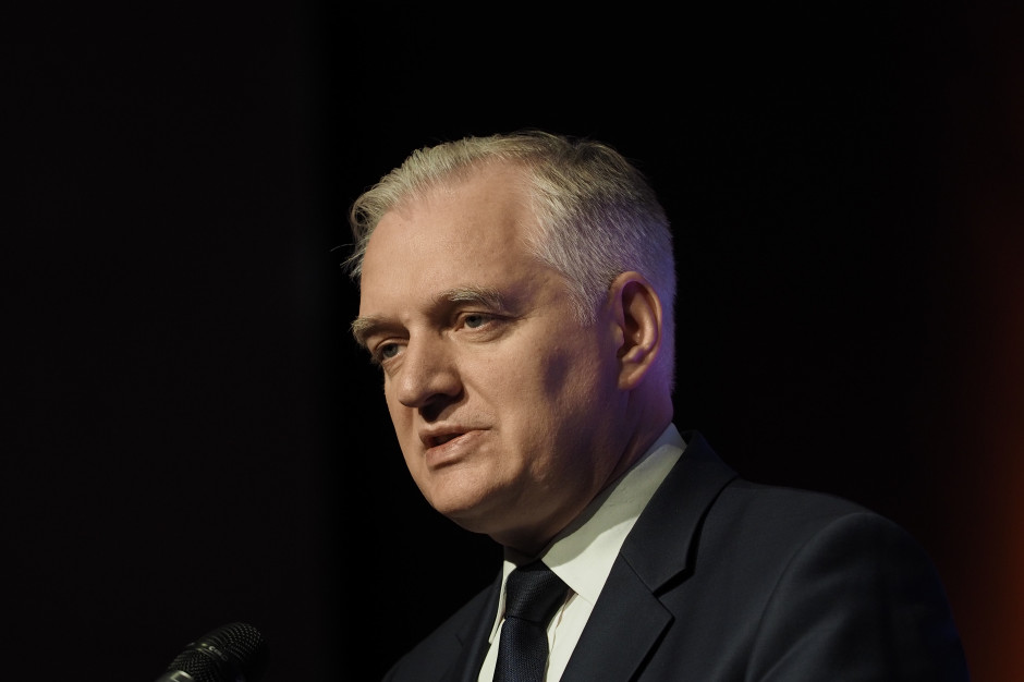 Wicepremier, minister rozwoju, pracy i technologii Jarosław Gowin / fot. PTWP Gowin: akcja szczepień w firmach ruszy od połowy maja