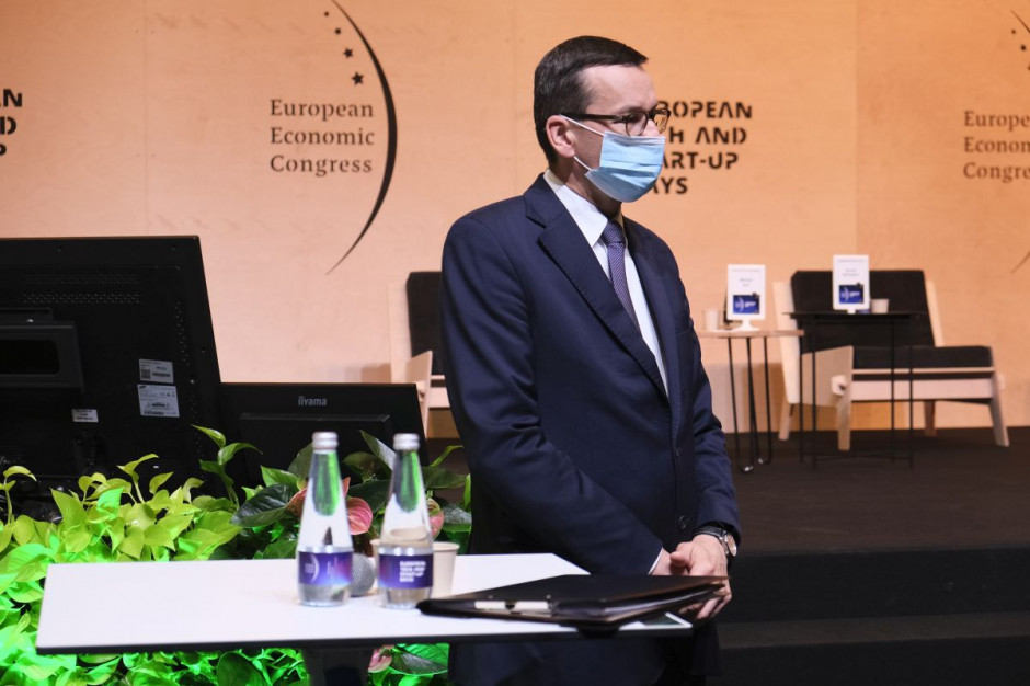 Premier Mateusz Morawiecki, fot. PTWP Morawiecki: trzecia fala słabnie, m.in. dzięki szczepieniom