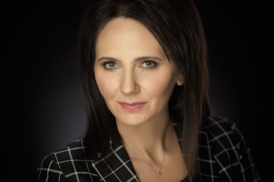 Anna Olewnik-Mikołajewska, prezes Grupy Olewnik zapewnia, że wejście w produkcję roślinnych zamienników nie oznacza rezygnacji z mięsnego DNA marki Olewnik. fot. mat. pras. Olewnik: Inwestujemy w zamienniki zachowując mięsne DNA