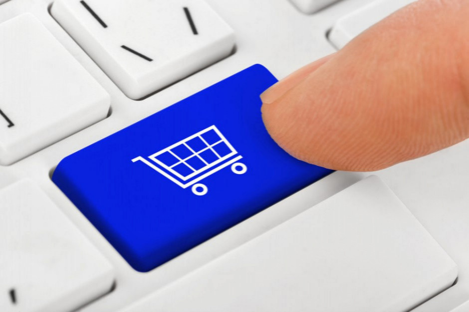 Koszyk cen: Zakupy 50 produktów u e-liderów kosztują powyżej 300 zł/ fot. shutterstock Koszyk cen: 50 produktów u e-liderów za ponad 300 zł
