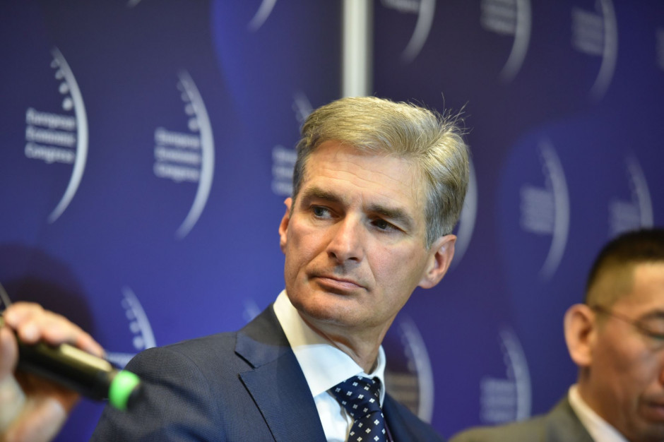 Piotr Kulikowski krytykuje postawę samorządów, które odmawiają wyznaczania na swoim terenie grzebowisk na składowanie zutylizowanych ptaków. fot. PTWP Kulikowski: Gminy pamiętają o drobiarstwie kiedy trzeba płacić podatki