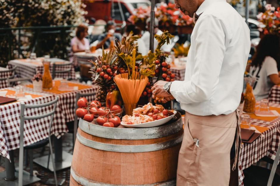 Sopot wspiera gastronomię /fot. Unsplash Za zwiększenie ogródka letniego gastronomicy zapłacą złotówkę