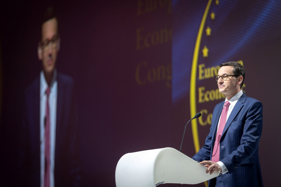 Premier Morawiecki chwali Polski Ład Premier: Polski Ład będzie w stanie podnieść rozwój gospodarczy