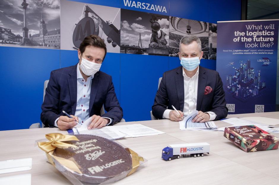 Maciej Herman i Daniel Franke. FM Logistic Central Europe i Lotte Wedel podpisały 24 maja br. długoterminowy kontrakt na świadczenie usług magazynowych i transportowych fot. materiały prasowe FM Logistic i Lotte Wedel z kolejną umową o współpracy