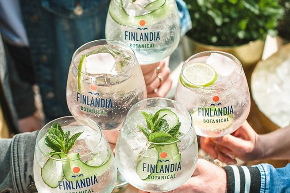 Finlandia Botanical to nowość Finlandia Vodka Finlandia Botanical Ogórek & Mięta i Dzika jagoda & Róża
