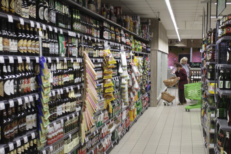 Maj to czas znoszenia obostrzeń po trzeciej fali pandemii. Ruszyły galerie handlowe oraz restauracje. / fot. PTWP Maj w handlu: Żegnamy obostrzenia, Pepco debiutuje na giełdzie