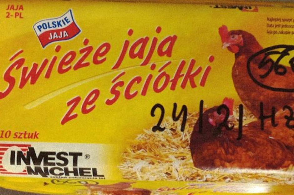 INVEST MICHEL SP.J. natychmiast po otrzymaniu informacji o niezgodności rozpoczął wycofanie danej partii z obrotu oraz poinformował fermę, z której pochodziły jaja. fot. za gov.pl/web/gis GIS ostrzega: salmonella na powierzchni skorupek jaj