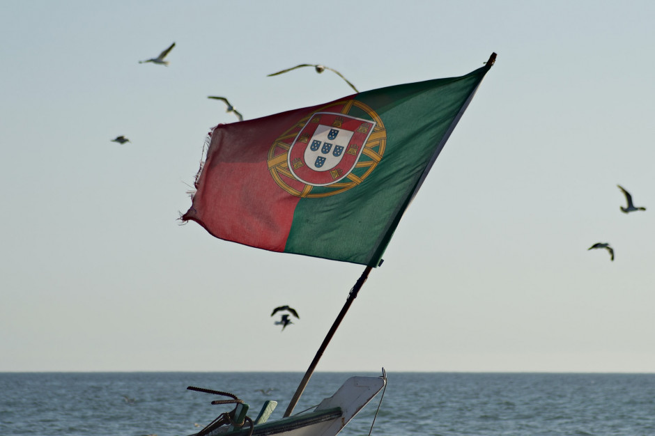 Rząd Portugalii ogłosił w czwartek przywrócenie obostrzeń przeciwepidemicznych. fot. Pedro Santos/unsplash Portugalia przywraca część obostrzeń