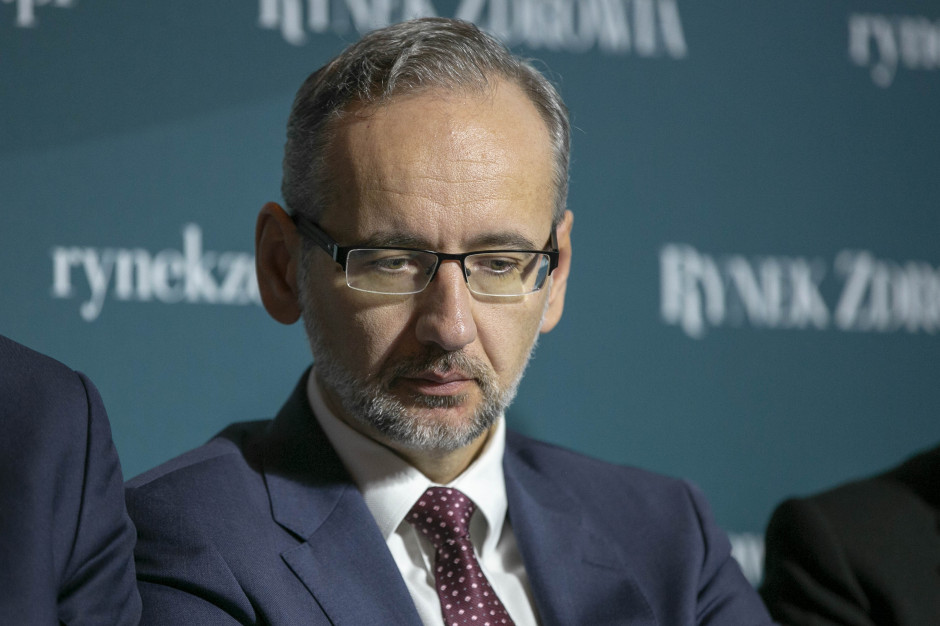 Jeżeli będziemy mieli do czynienia z jakimikolwiek obostrzeniami, to one na pewno będą brały od uwagę regionalny stopień zróżnicowania w wyszczepieniu – powiedział w poniedziałek w Zamościu minister zdrowia Adam Niedzielski. / fot. PTWP Niedzielski: szczepienia w danym regionie kluczem przy obostrzeniach