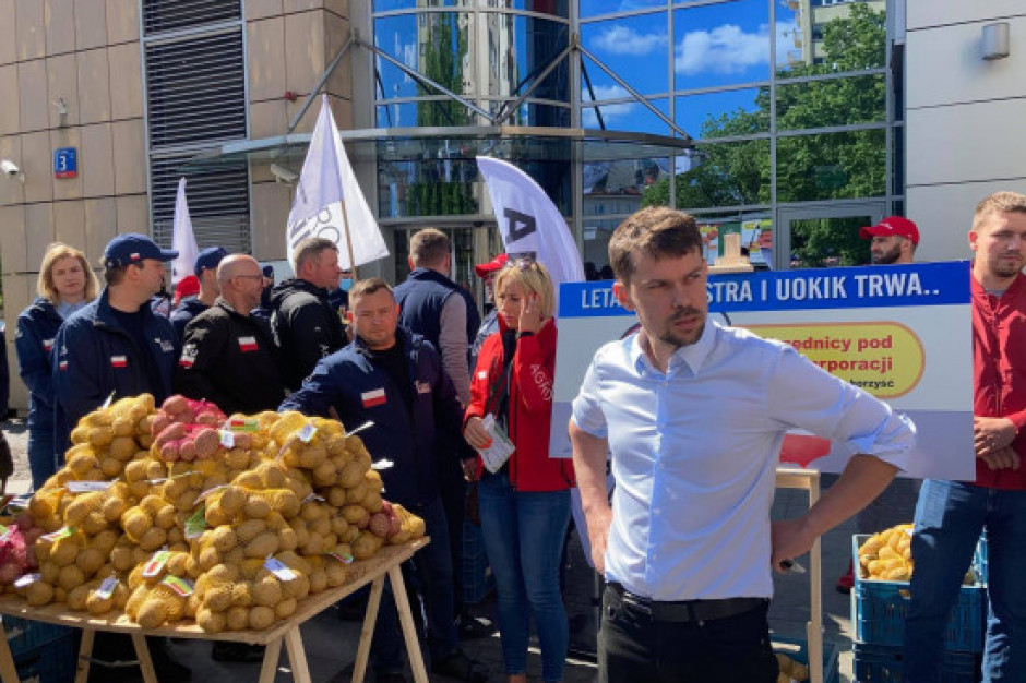 Został złożony wniosek o rejestrację AgroUnii jako partii politycznej./projektAGROuni AgroUnia chce być partią