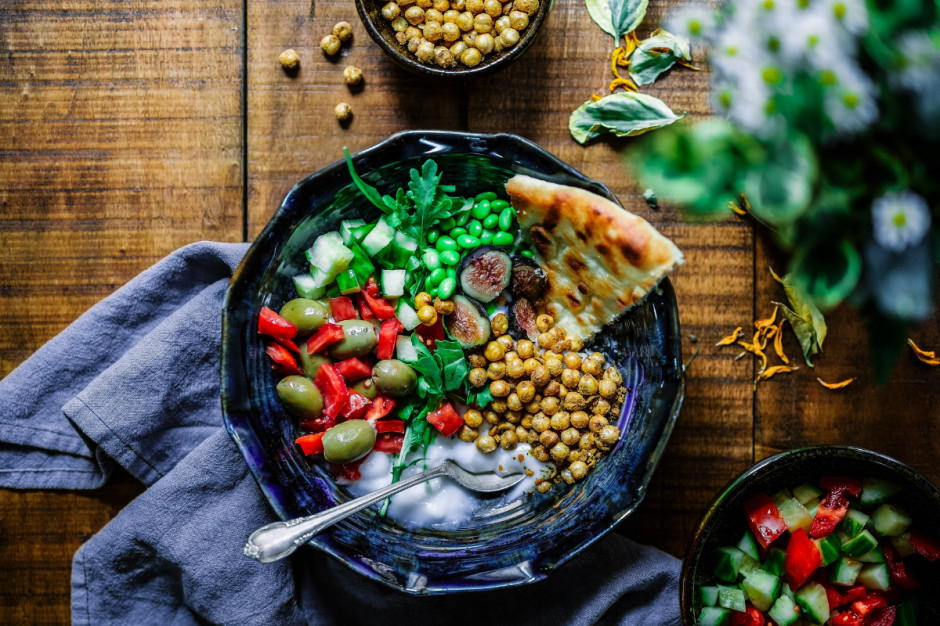 Grupa Woźniak przedstawia 5 trendów, które w najbliższych latach wpłyną na wytyczenie drogi dla producentów; fot. unsplash.com Produkcja żywności musi się zmienić. 5 megatrendów