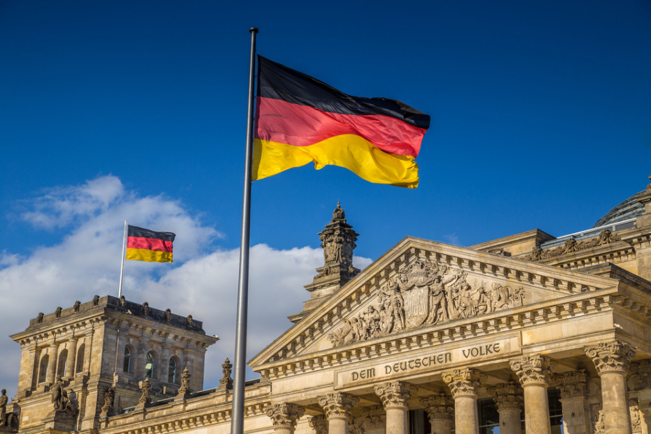 Sieć Rewe ogłosiła, że będzie sprzedawać świeżą wieprzowinę z niemieckich świń. fot. shutterstock Niemcy: Duża sieć będzie sprzedawać mięso tylko z niemieckich świń