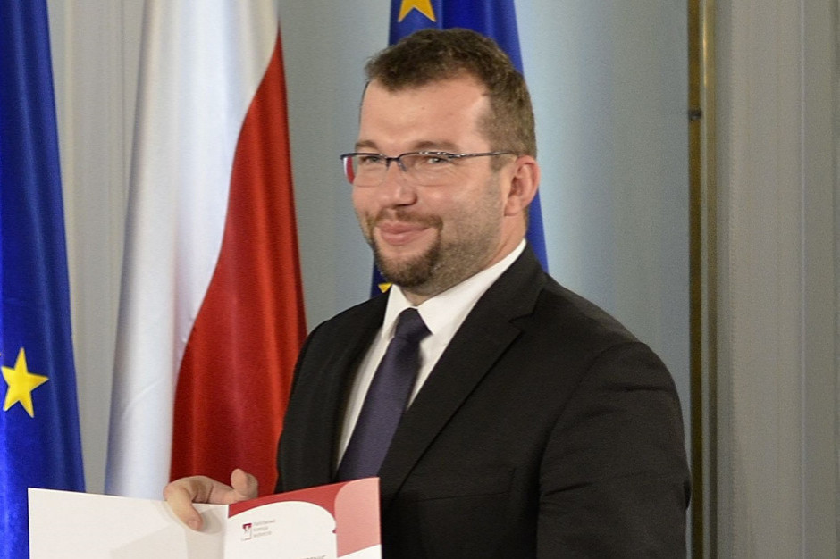 Sejm odrzucił w czwartek późnym wieczorem wniosek PSL o wyrażenie wotum nieufności wobec ministra rolnictwa i rozwoju wsi Grzegorza Pudy fot. Wikimedia Sejm nie zgodził się na odwołanie ministra rolnictwa