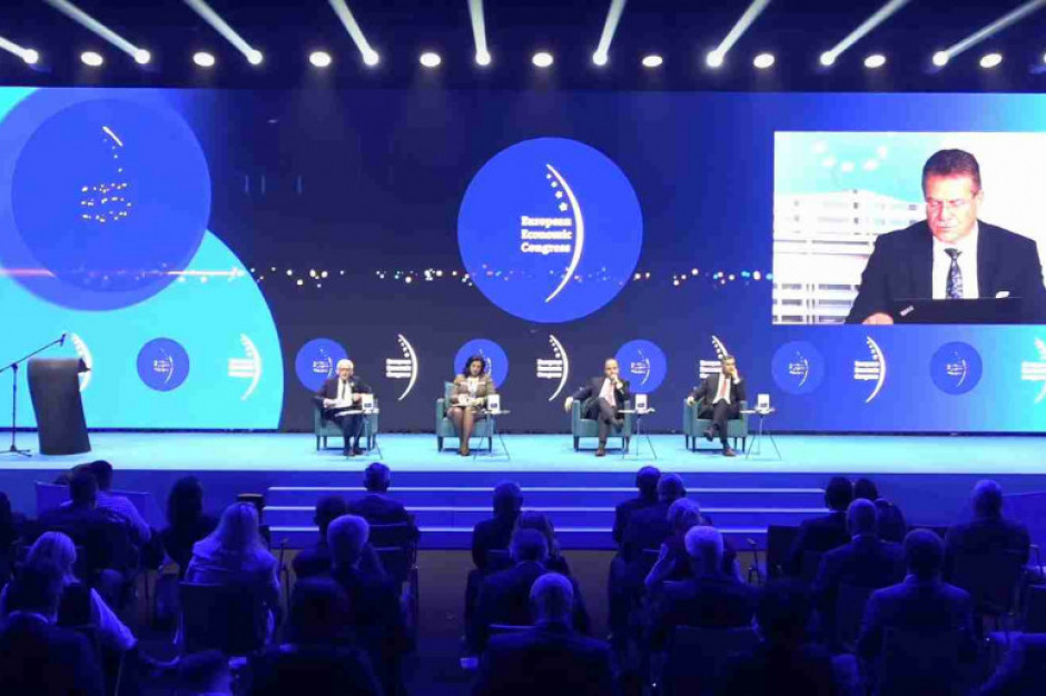 EEC: Uczestnicy debaty "Gospodarka – czas odbudowy " EEC 2021: Zmiany przyniesione przez pandemia zostaną z nami
