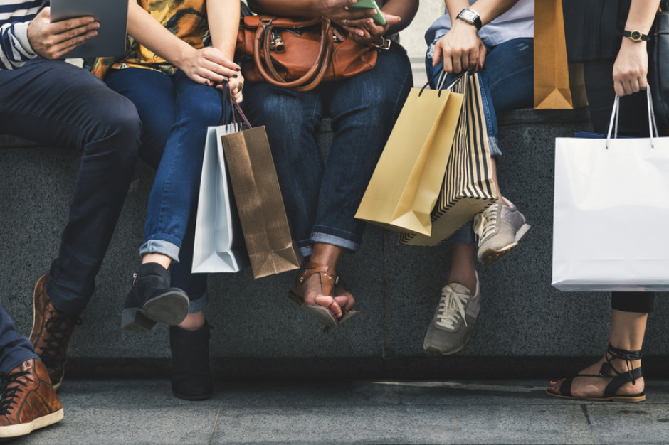 Wyhamowywanie konsumpcji?; fot. shutterstock.com Eksperci: dane o sprzedaży det. wskazują na wyhamowywanie konsumpcji