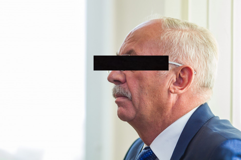 Henryk S., były senator został skazany za wręczanie łapówek. Jednak uUniewinniony za większość stawianych zarzutów/ fot. PAP/ Paweł Jaskółka Henryk S. - skazany za łapówki. Uniewinniony za większość zarzutów
