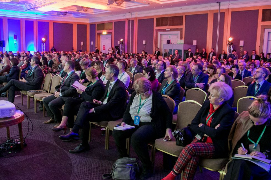 Jedna z debat na Forum Rynku Spożywczego i Handlu. Fot. PTWP FRSiH 2021: Czy pandemia wykreowała nowych liderów handlu?