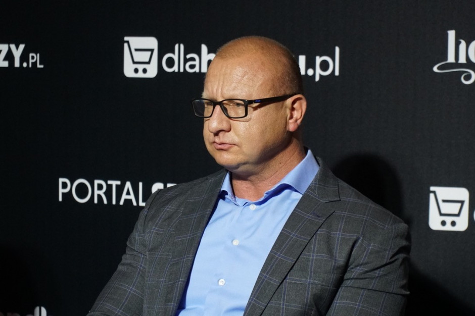 Szymon Mordasiewicz, dyrektor komercyjny panelu gospodarstw domowych GfK Polonia GfK Polonia: W tym roku tylko dyskonty zanotowały wzrosty
