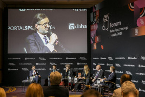 Zdjęcie numer 1 - galeria: FRSiH: Wyzwania dla branży alkoholowej (relacja z debaty)