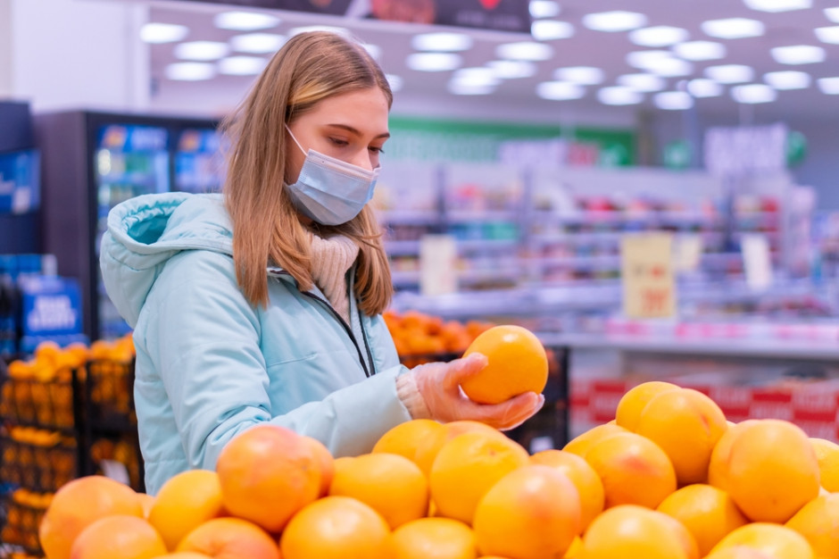 Wrócą limity w sklepach? Rząd rozważa przywrócenie obostrzeń. fot. shutterstock Wrócą limity w sklepach? Rząd rozważa przywrócenie obostrzeń