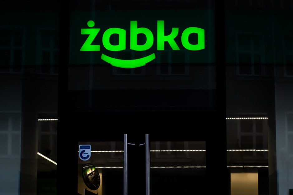 Żabka poszukuje ok. 30 partnerów ds. sprzedaży; fot.shutterstock.com Żabka poszukuje 30 partnerów ds. sprzedaży w całej Polsce
