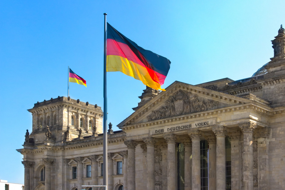 Niemcy przeciwne bojkotowi importu paliw kopalnych z Rosji, fot. shutterstock Niemcy przeciwne bojkotowi importu paliw kopalnych z Rosji