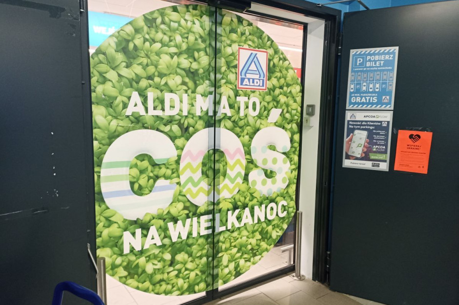 AT Kearney Biedronka, Lidl, Aldi, Netto zmieniają się w „demokratyczne