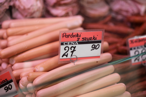 Ceny mięsa w sklepach rosną. Jak duże podwyżki zaakceptują sieci?