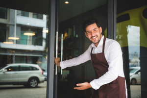 Jak zmniejszyć ryzyko biznesowe otwarcia lokalu gastronomicznego