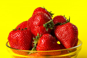 Ceny truskawek 2022. Ile kosztuje dzisiaj kg tych owoców?