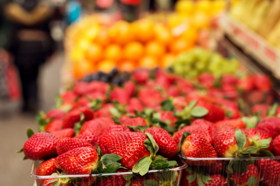 Ceny truskawek w Aldi, Kauflandzie, Lidlu oraz Intermarche