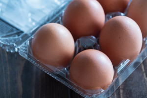Jedzenie jajek może sprzyjać zdrowiu tętnic