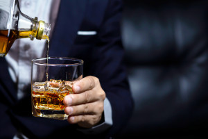 Wybrano najlepszą whisky 2022. Ile kosztuje?