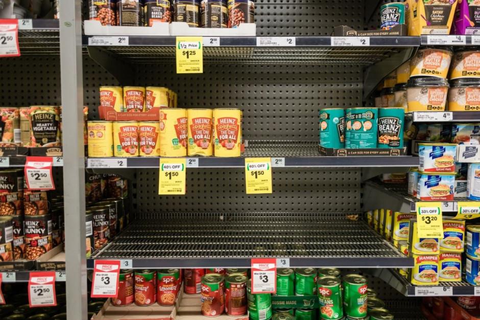 Rosnące koszty produkcji i presja na jak najniższe ceny sprawiają, że w sklepach zaczyna brakować niektórych produktów/ fot. Shutterstock Inflacja ograniczy asortyment żywności w sieciach?