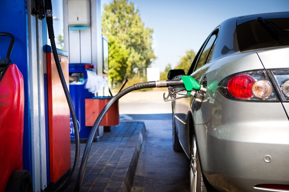 Efekt drogiego paliwa: plaga kradzieży na stacjach paliw