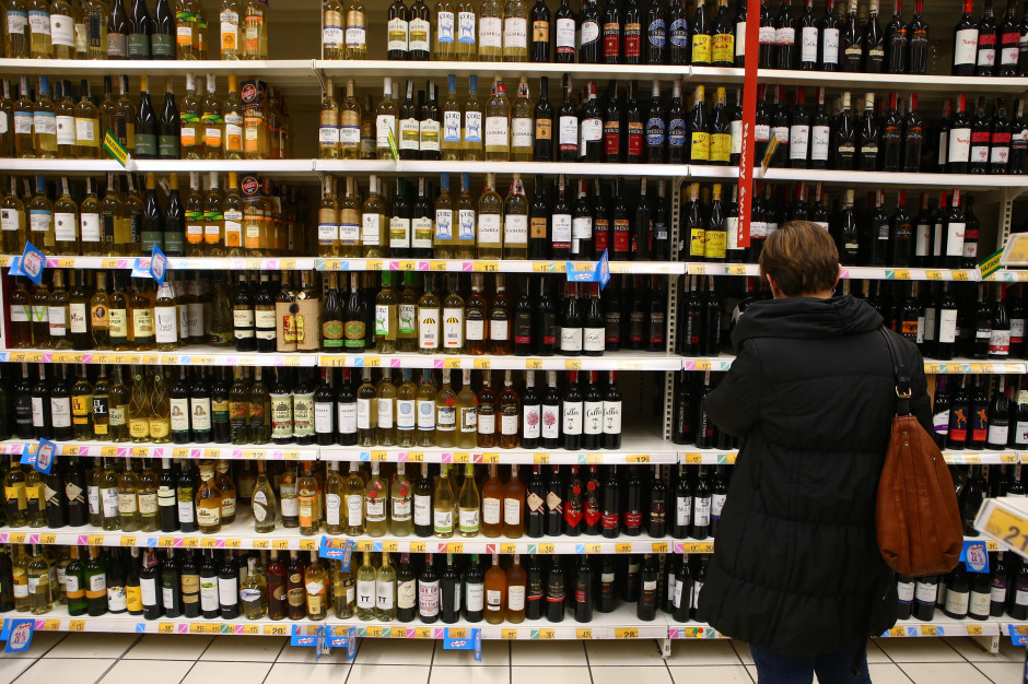 Inflacja i drożyzna: czy czekają nas kolejne podwyżki cen słodyczy i alkoholi?