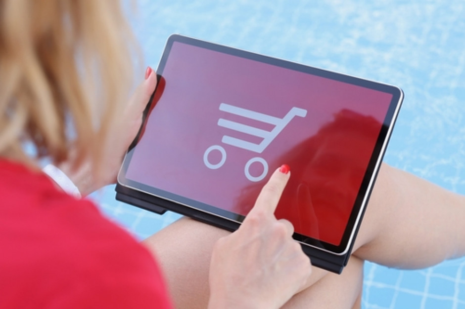 E-sklepy manipulują klientami? Większość trików podpowiadamy im sami