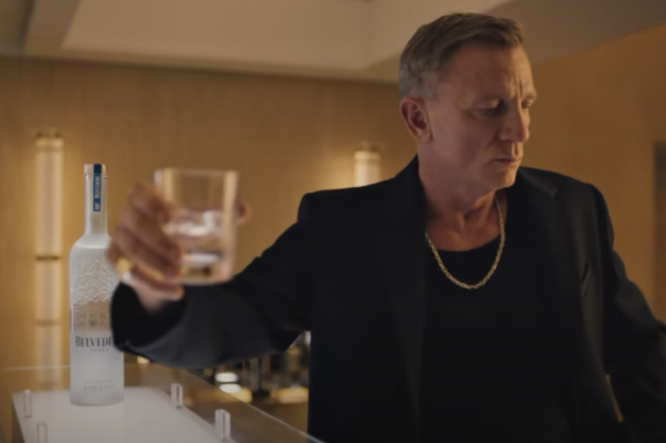 Daniel Craig w reklamie Belvedere. Do kogo należy dziś słynna marka wódki?