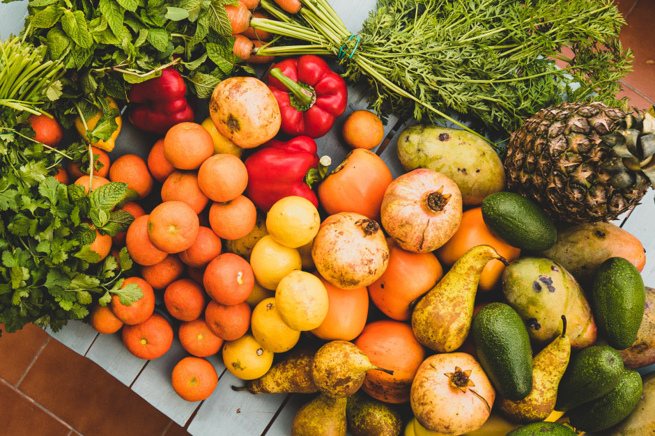 Rząd chce przenieść kontrolę wydatkowania środków z UE na owoce i warzywa w szkołach