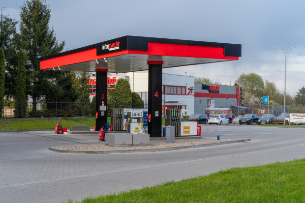 Intermarché odświeża wizerunek swoich stacji paliw