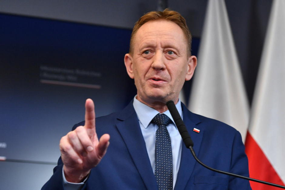 Rolnicy sprzedali ok. 56 proc. nadwyżki zboża z zeszłego roku - mówi Robert Telus /fot. PAP Telus: rolnicy sprzedali ok. 56 proc. nadwyżki zboża z zeszłego roku