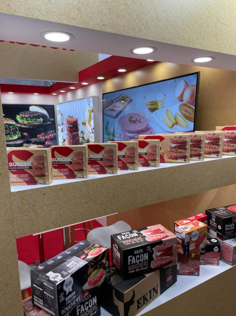 Stoisko Skłodowskich na Anuga 2023 w Kolonii produkty.