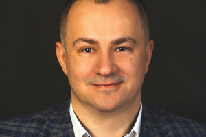 Co systemy cyfrowe mają wspólnego z modą i szyciem garnituru na miarę? (WYWIAD)