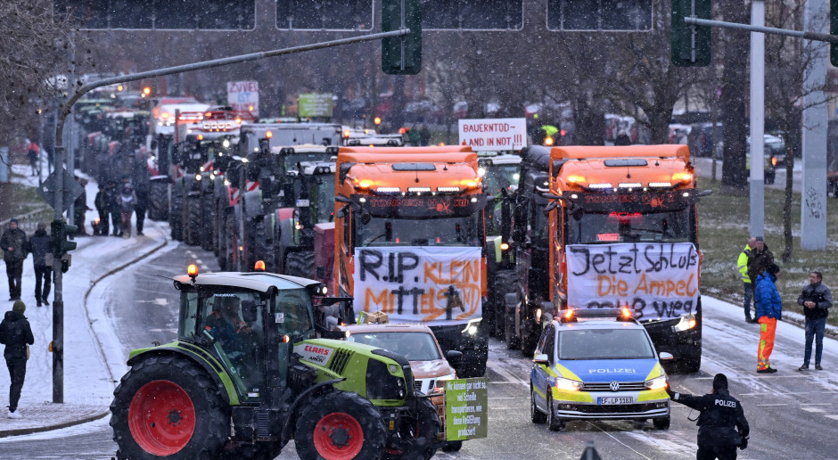 Niemcy: w całym kraju rozpoczęły się protesty rolników