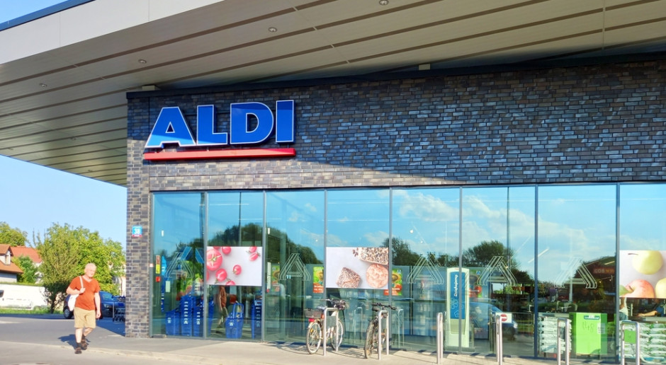 Praca w Aldi. Wiemy, ile zarabia sprzedawca, magazynier oraz kierownik ...